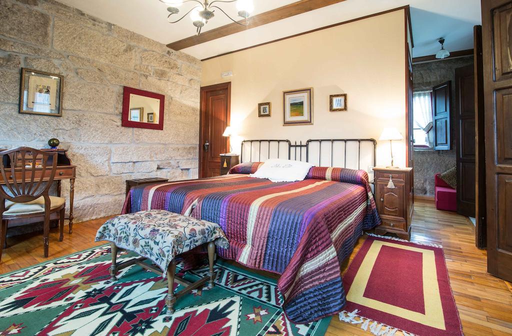 Pazo Da Fraga Hotel Albeos Bilik gambar